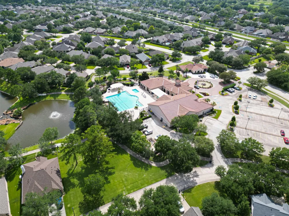 1407 Capri Place Lane Pearland, TX 77581