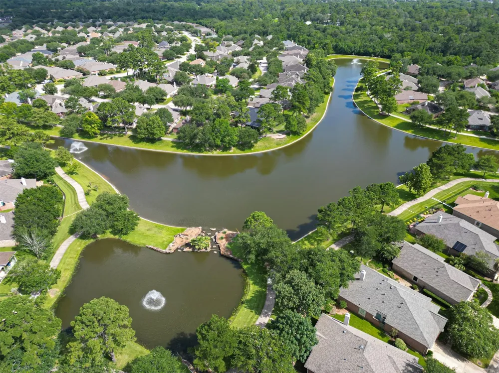 1407 Capri Place Lane Pearland, TX 77581