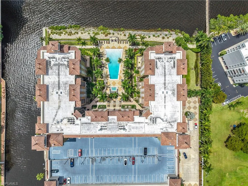 2825 Palm Beach Boulevard #216 Fort Myers, FL 33916