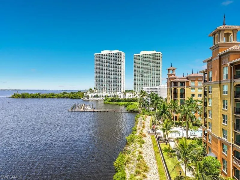 2825 Palm Beach Boulevard #216 Fort Myers, FL 33916