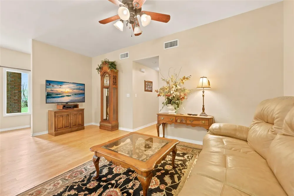 2760 NW 105TH DRIVE Gainesville, FL 32606