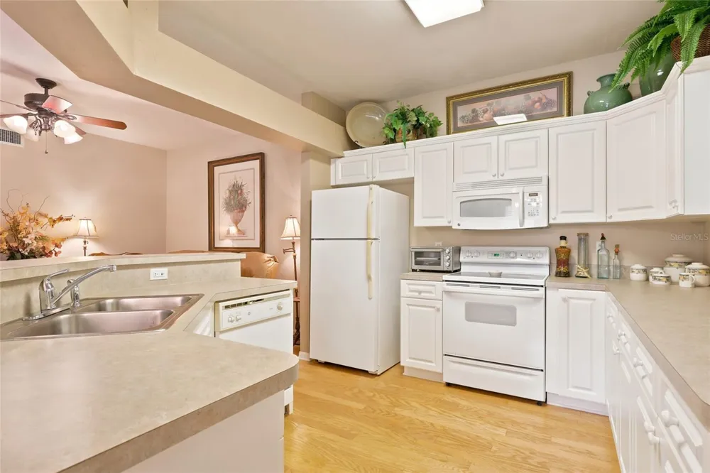 2760 NW 105TH DRIVE Gainesville, FL 32606