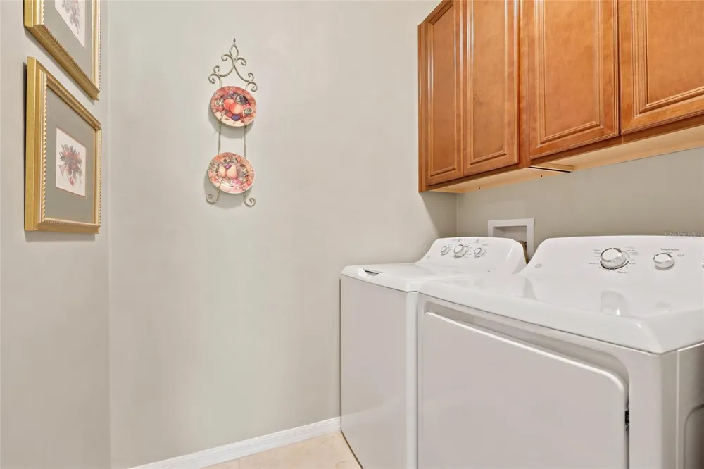 2760 NW 105TH DRIVE Gainesville, FL 32606