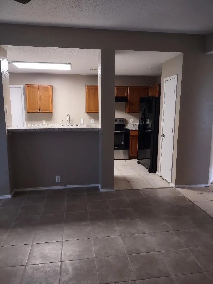 1613 Wavecrest Drive Glenn Heights, TX 75154