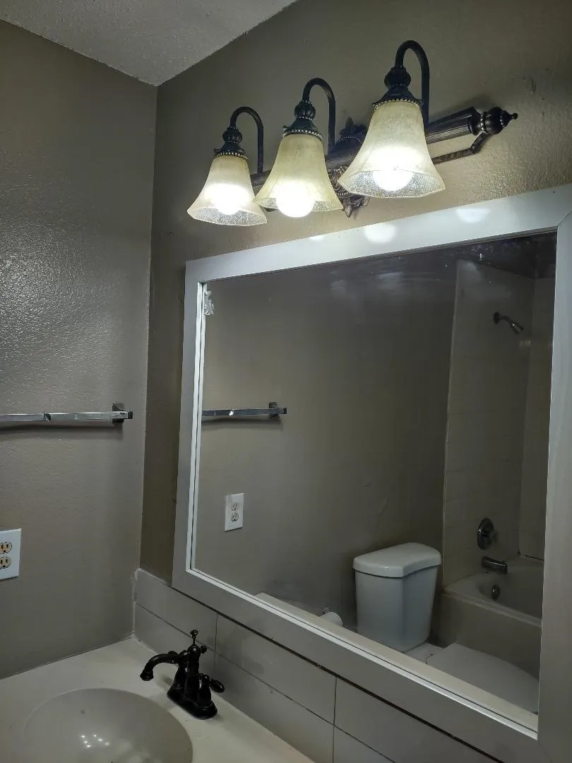 1613 Wavecrest Drive Glenn Heights, TX 75154