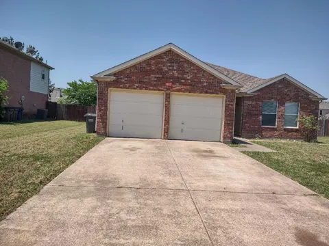 1613 Wavecrest Drive