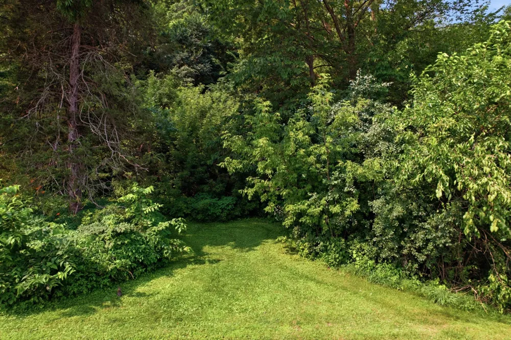 25579 Leeward Road Winona, MN 55987