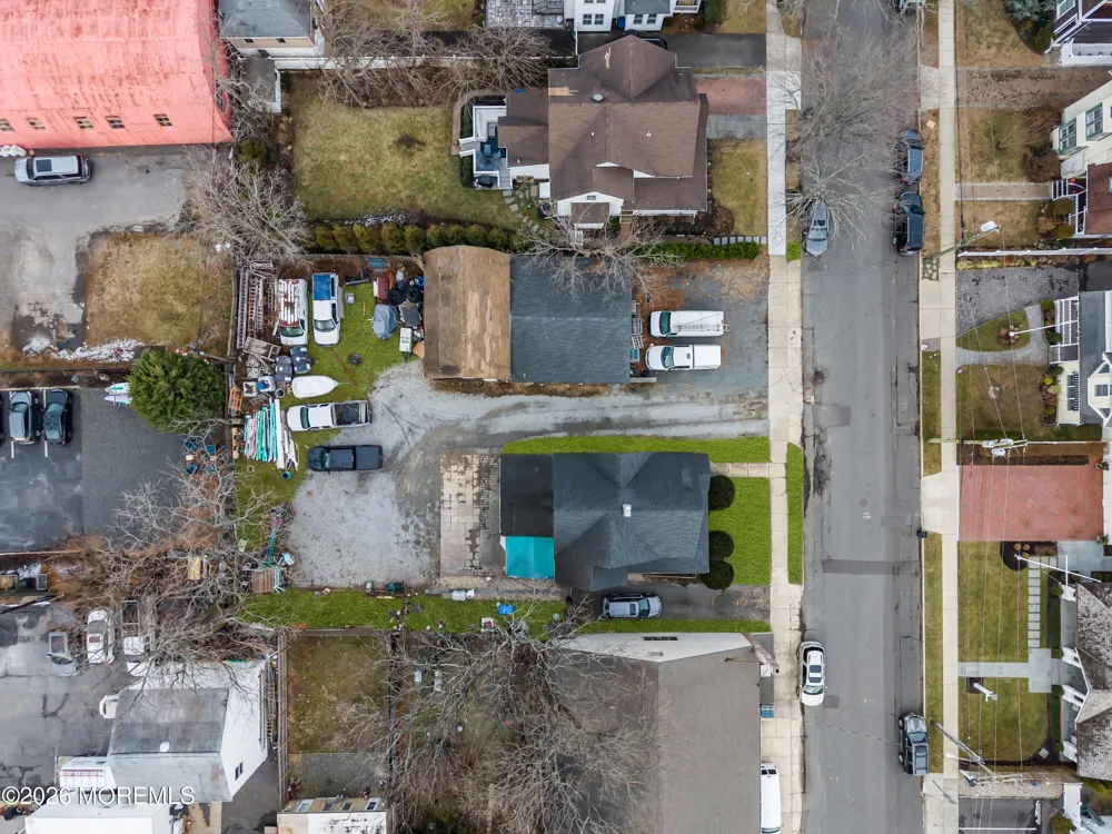 11 Pearce Avenue Manasquan, NJ 08736
