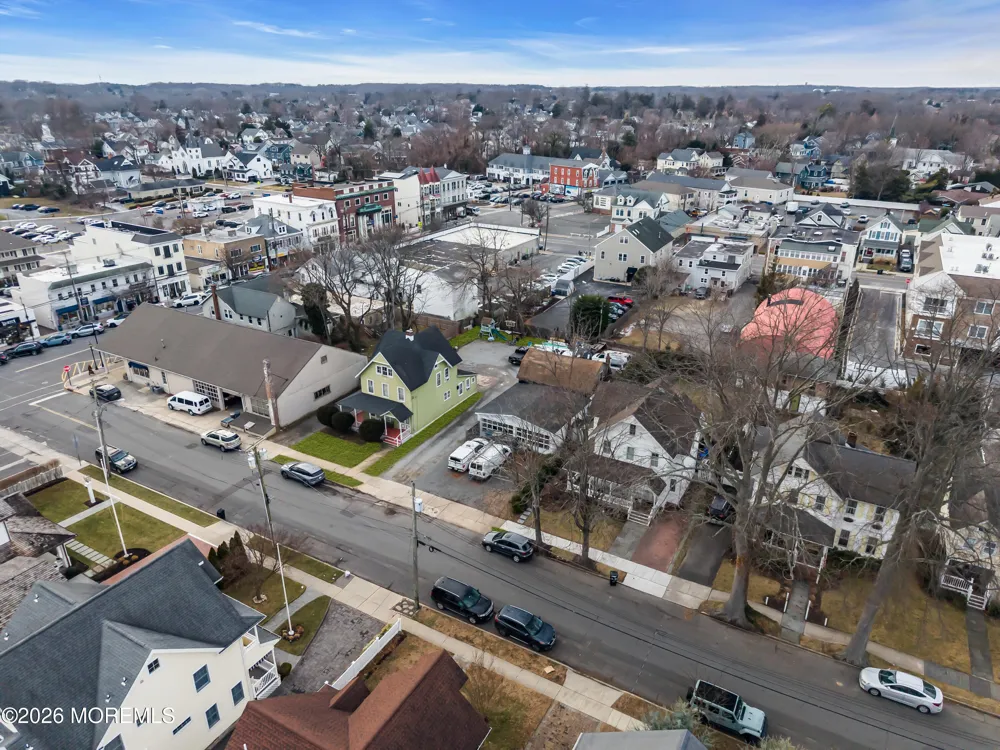 11 Pearce Avenue Manasquan, NJ 08736
