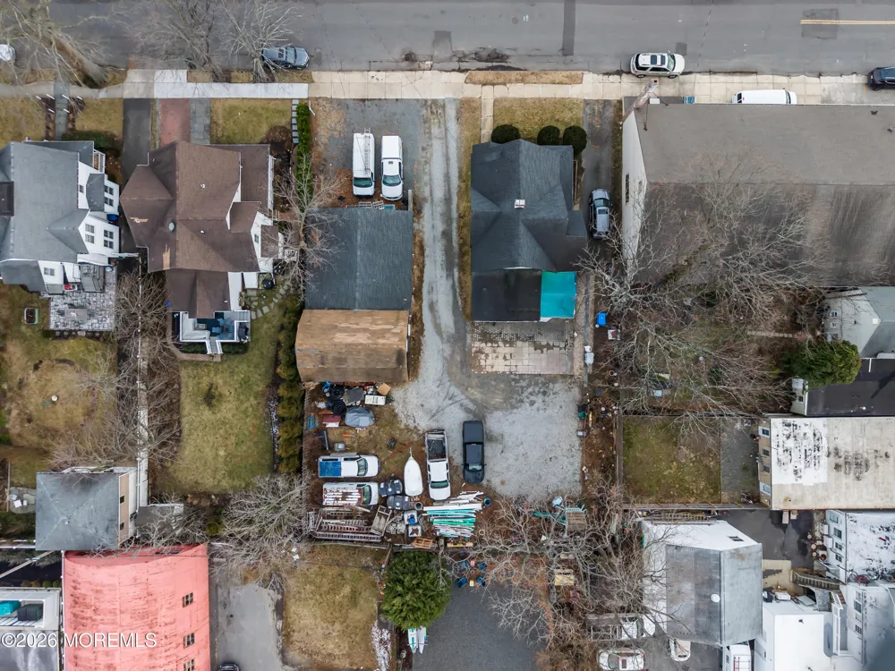11 Pearce Avenue Manasquan, NJ 08736