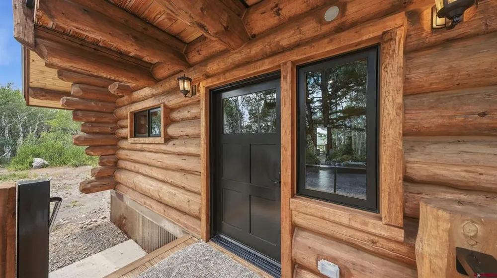 573 Crest Drive Cimarron, CO 81220