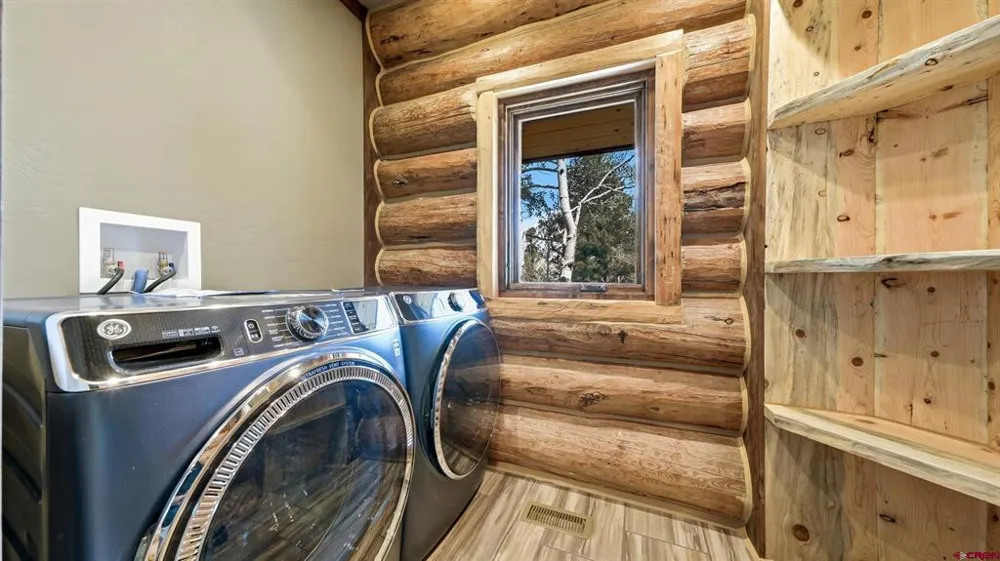 573 Crest Drive Cimarron, CO 81220