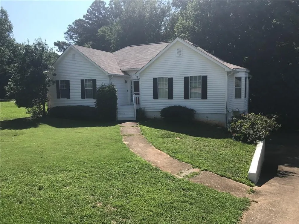 4197 Sterling Pointe Drive Douglasville, GA 30135