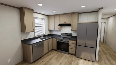 1092 Colonial Trail, #939