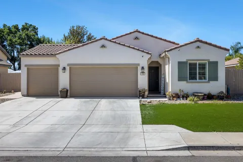 172 Adobe Court