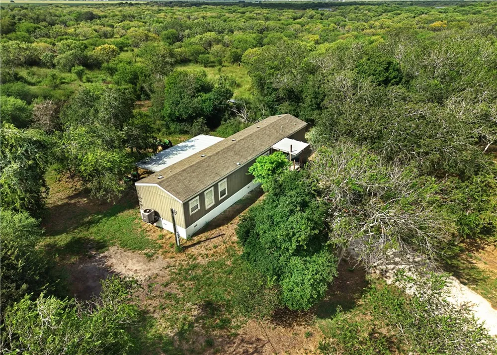14652 Fm 1945 Sinton, TX 78387