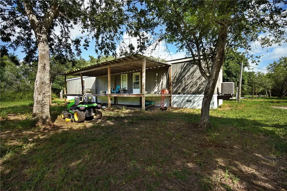 14652 Fm 1945 Sinton, TX 78387
