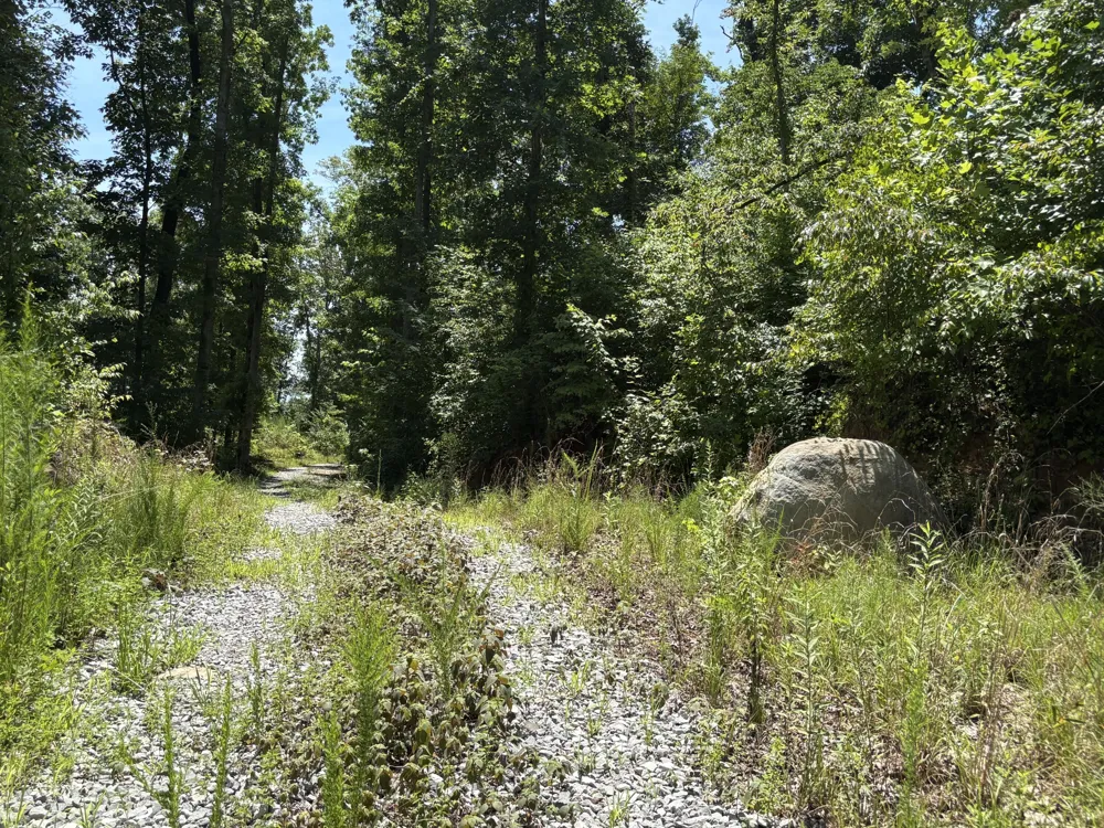 Lee Station Mountain Road Road Pikeville, TN 37367