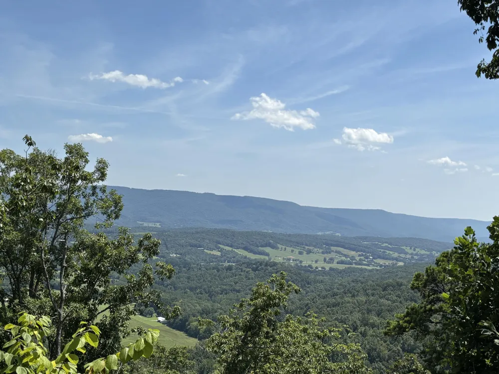 Lee Station Mountain Road Road Pikeville, TN 37367