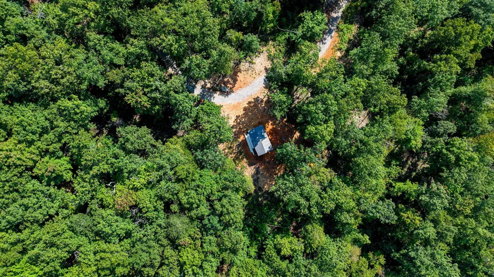 Lee Station Mountain Road Road Pikeville, TN 37367