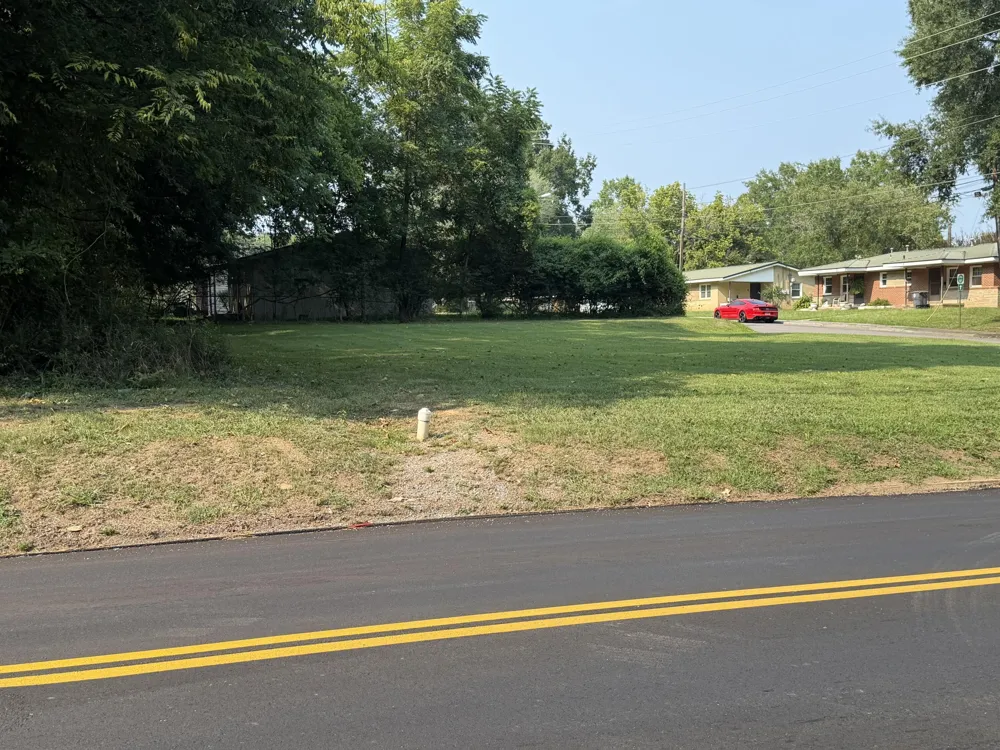 211 E Villanow Street LaFayette, GA 30728