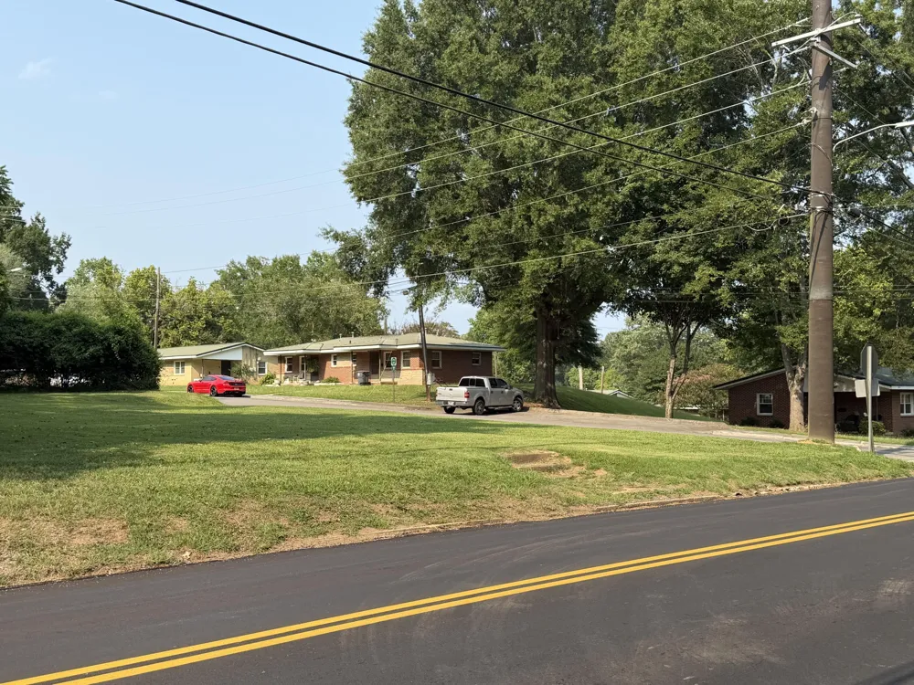 211 E Villanow Street LaFayette, GA 30728
