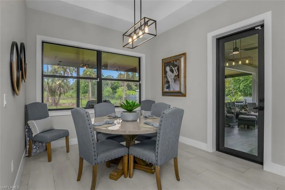 2286 2nd Avenue SE Naples, FL 34117