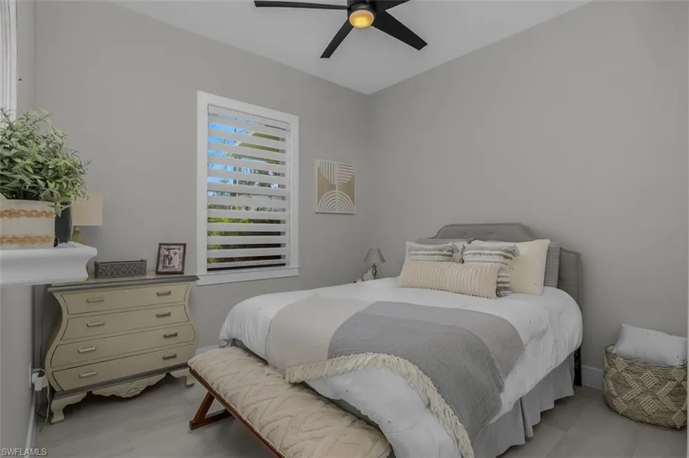 2286 2nd Avenue SE Naples, FL 34117