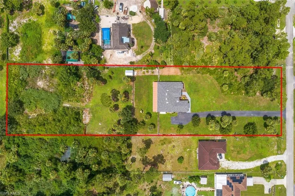 2286 2nd Avenue SE Naples, FL 34117