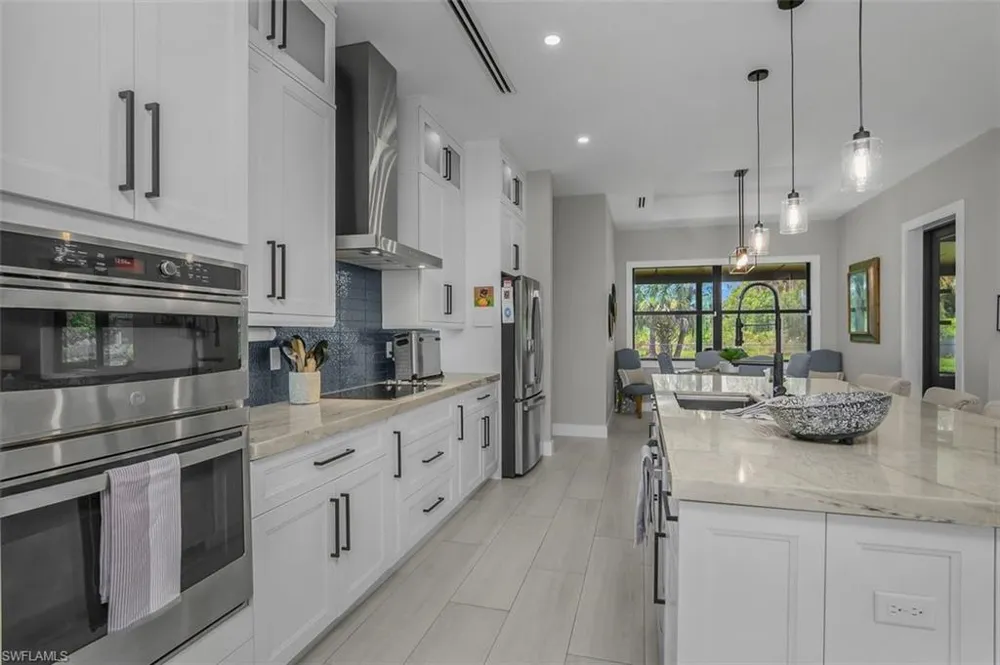 2286 2nd Avenue SE Naples, FL 34117