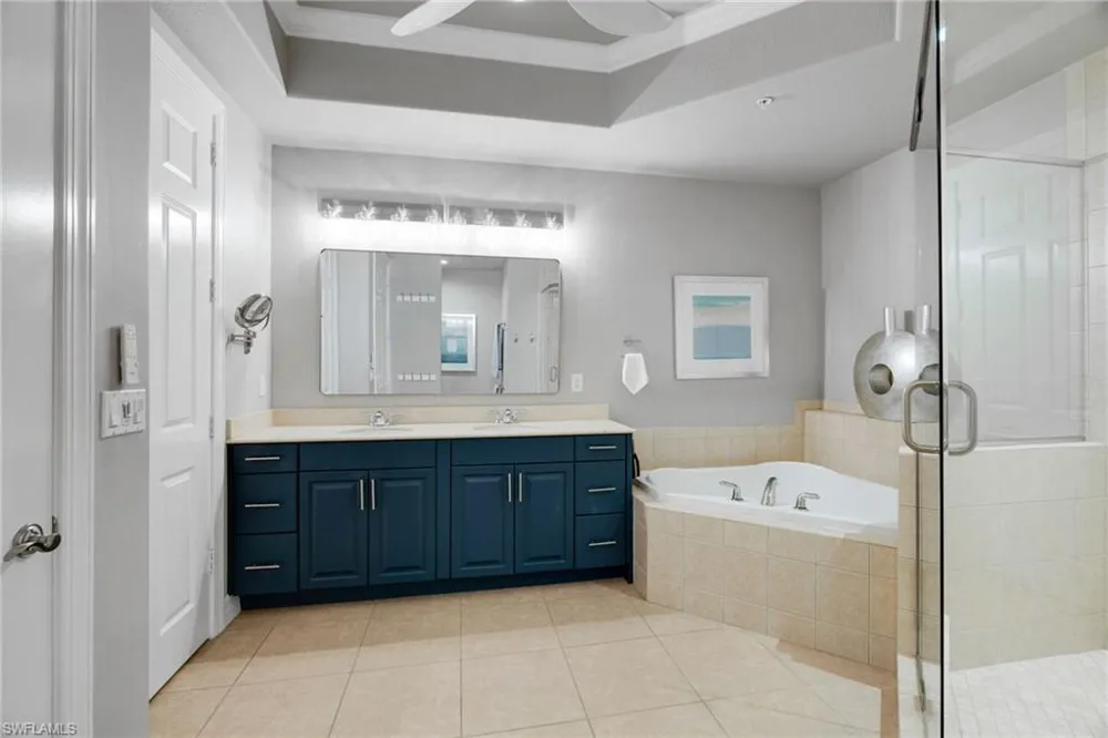 10731 Mirasol Drive #402 Miromar Lakes, FL 33913