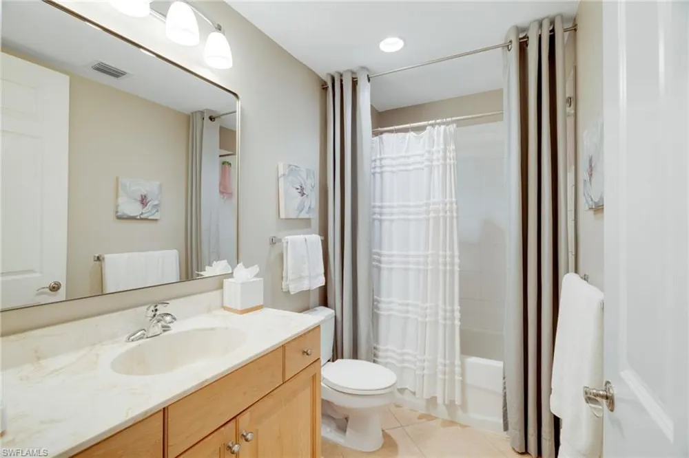 10731 Mirasol Drive #402 Miromar Lakes, FL 33913