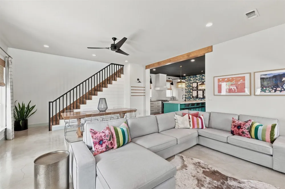 1000 Cool Ranch Lane Millsap, TX 76066