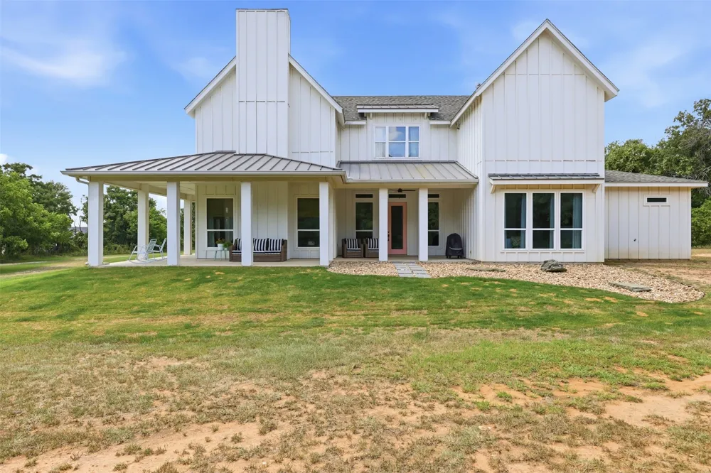 1000 Cool Ranch Lane Millsap, TX 76066
