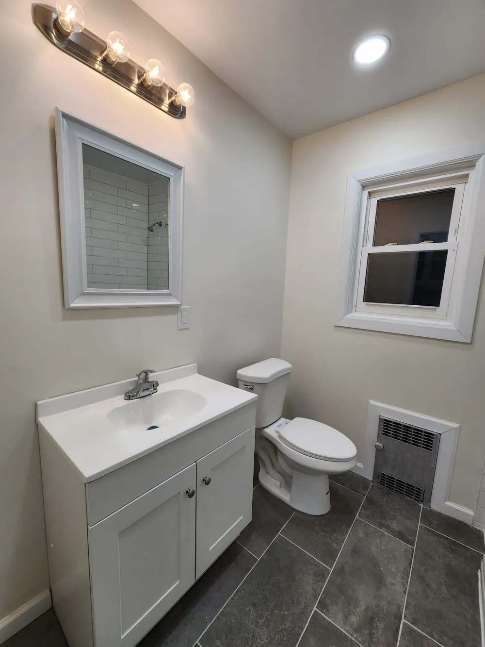 65 HALSTEAD ST Kearny, NJ 07032