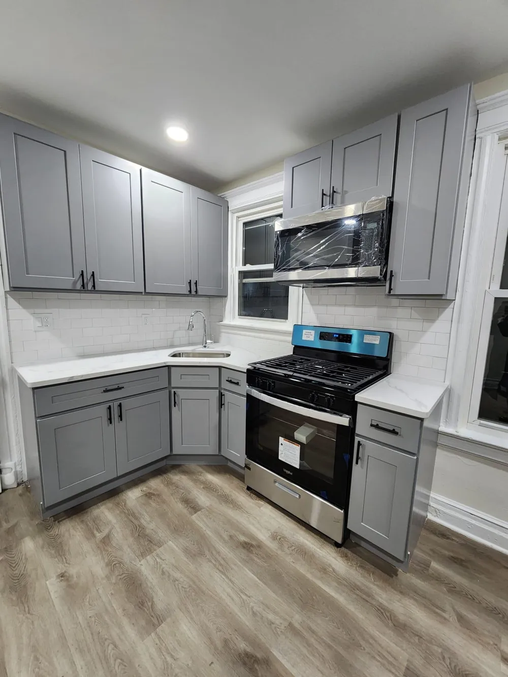 65 HALSTEAD ST Kearny, NJ 07032