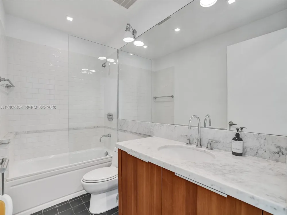 6103 Aqua Ave #107 Miami Beach, FL 33141