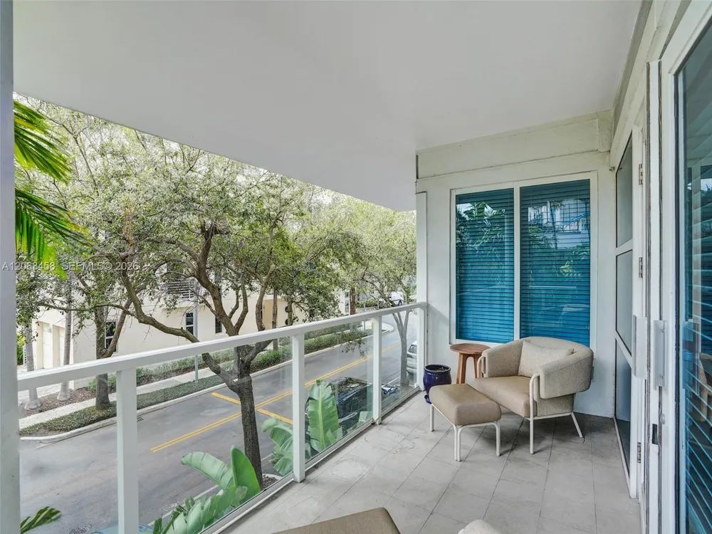 6103 Aqua Ave #107 Miami Beach, FL 33141