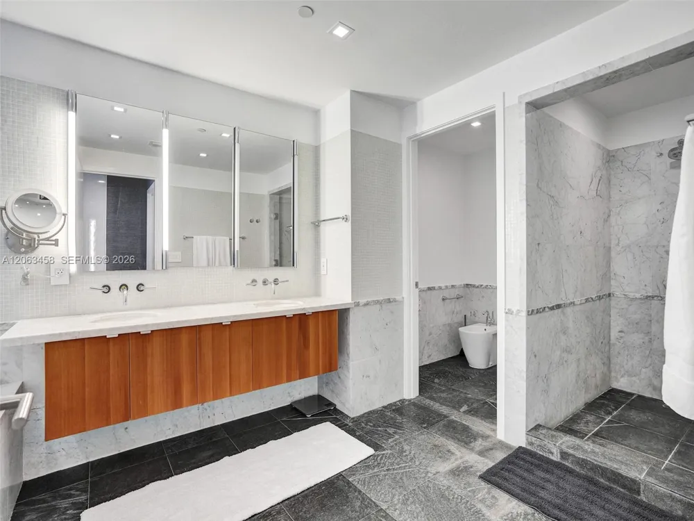 6103 Aqua Ave #107 Miami Beach, FL 33141