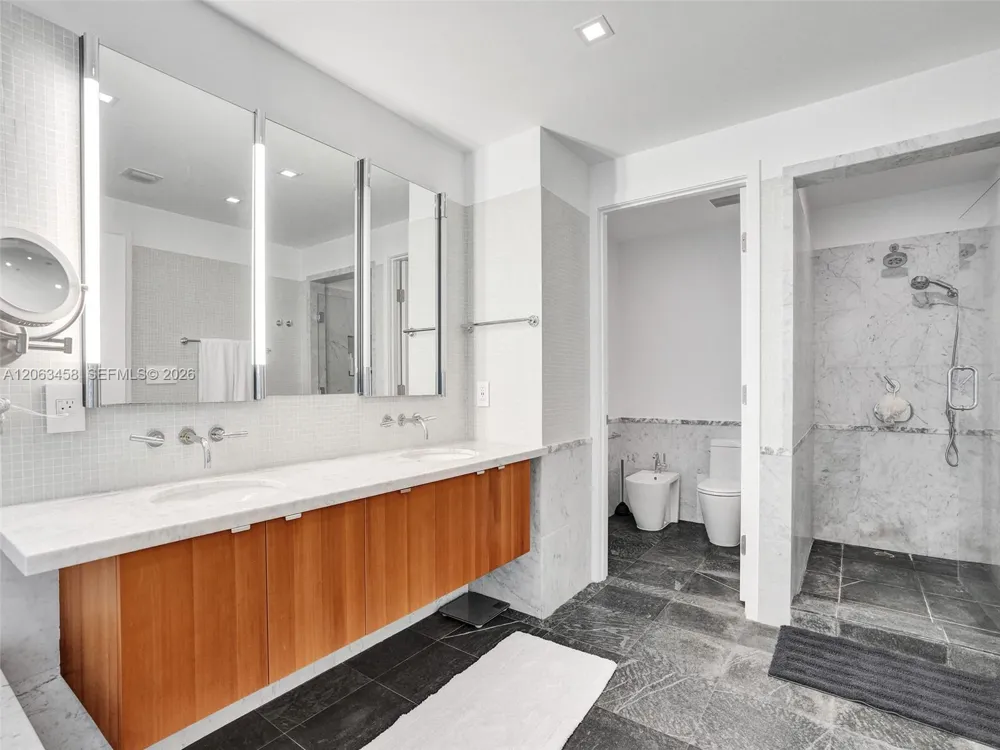 6103 Aqua Ave #107 Miami Beach, FL 33141