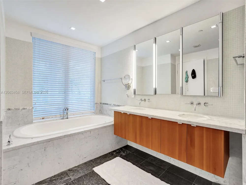 6103 Aqua Ave #107 Miami Beach, FL 33141