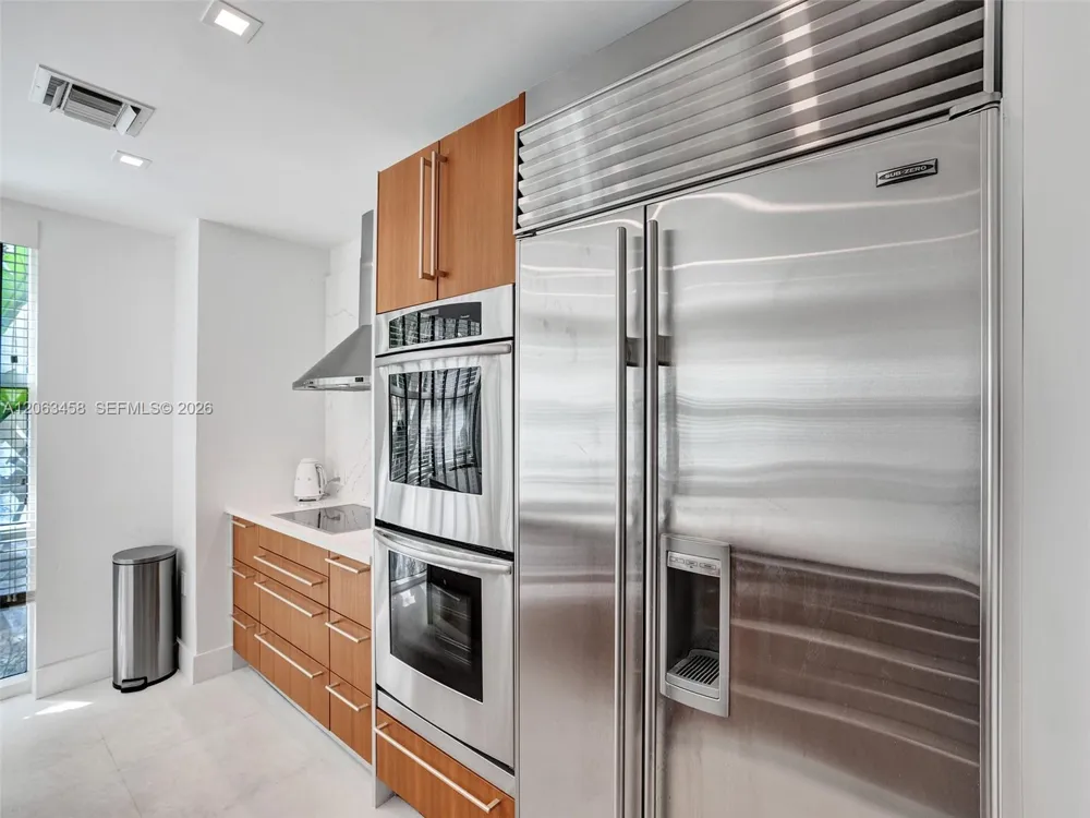 6103 Aqua Ave #107 Miami Beach, FL 33141