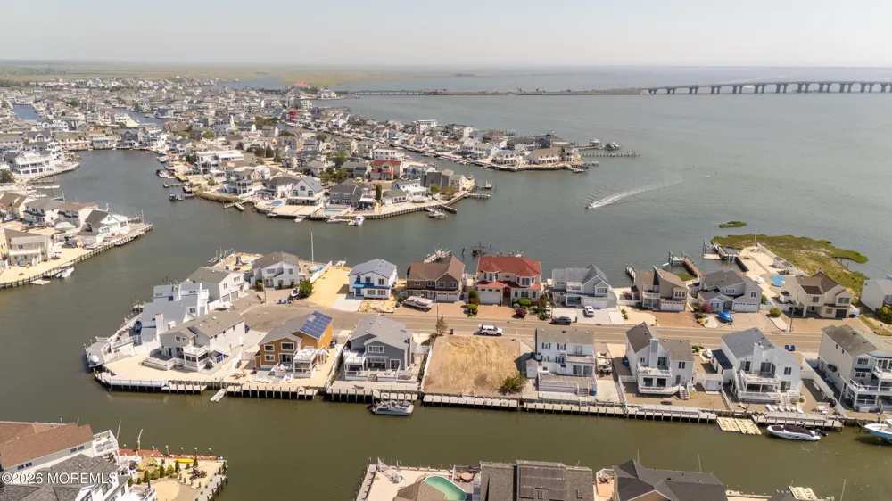 2128 Mill Creek Road Beach Haven West, NJ 08050