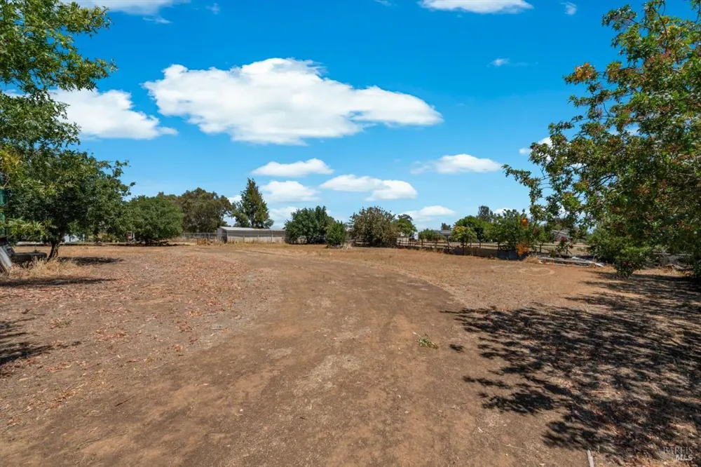 7582 Putman Road Vacaville, CA 95688