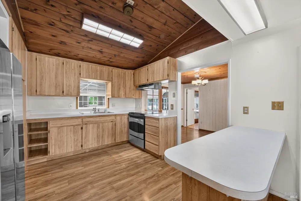 7582 Putman Road Vacaville, CA 95688