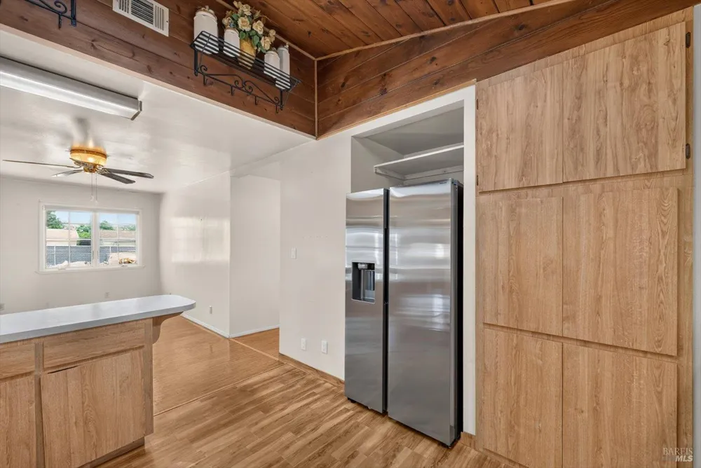 7582 Putman Road Vacaville, CA 95688