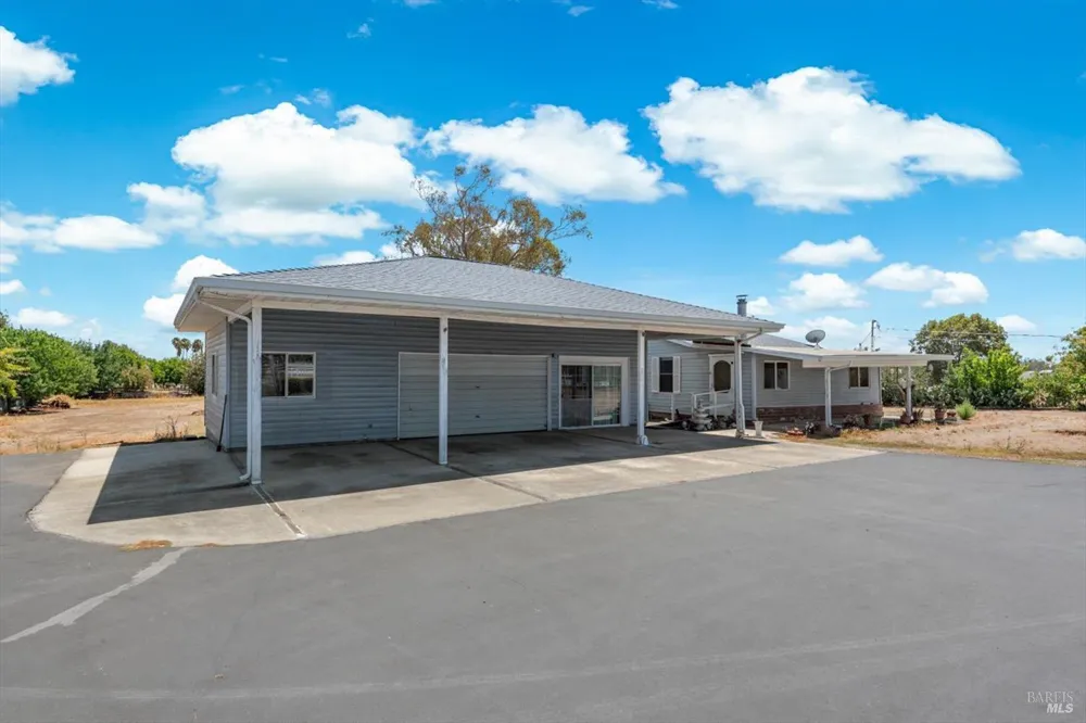 7582 Putman Road Vacaville, CA 95688