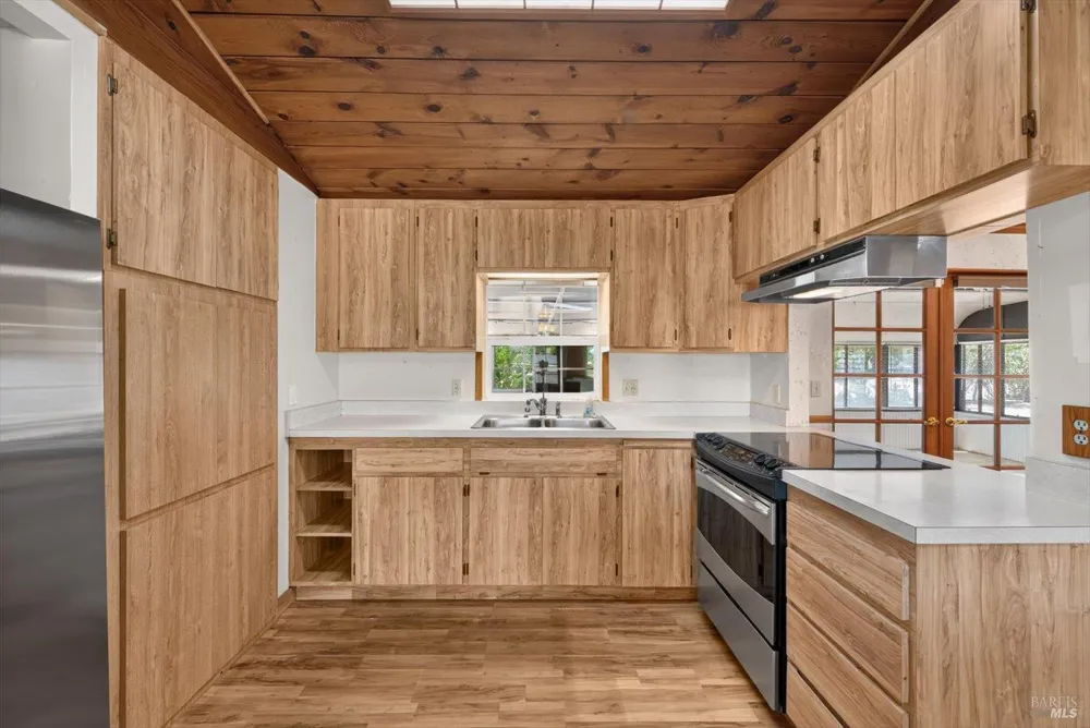7582 Putman Road Vacaville, CA 95688