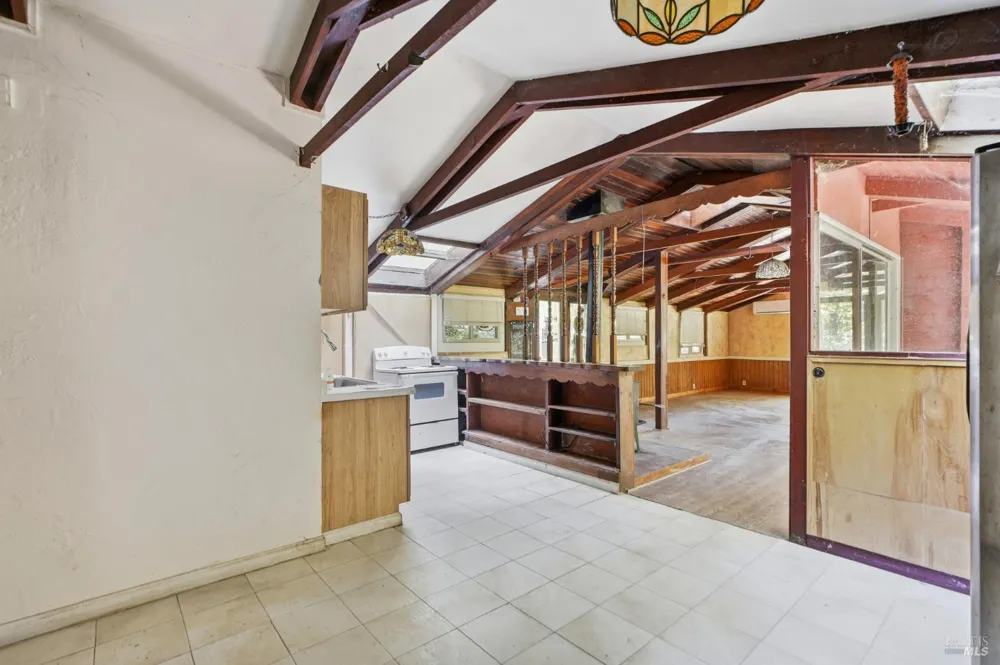 11241 Vellutini Road Forestville, CA 95436