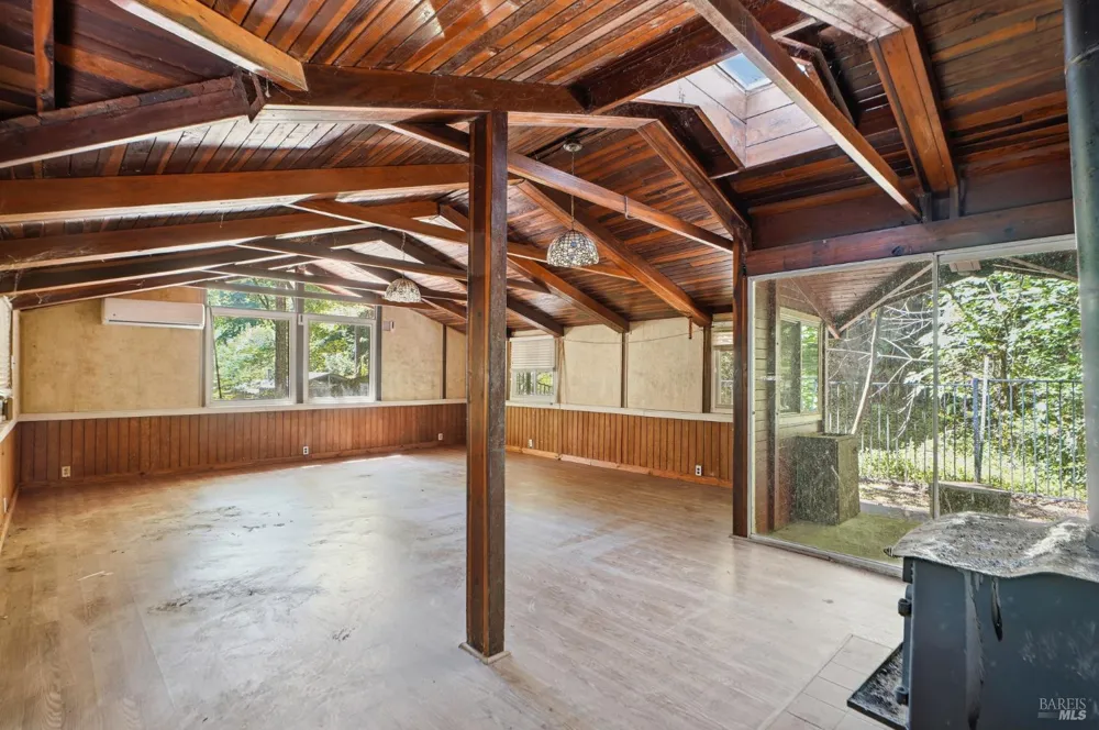 11241 Vellutini Road Forestville, CA 95436